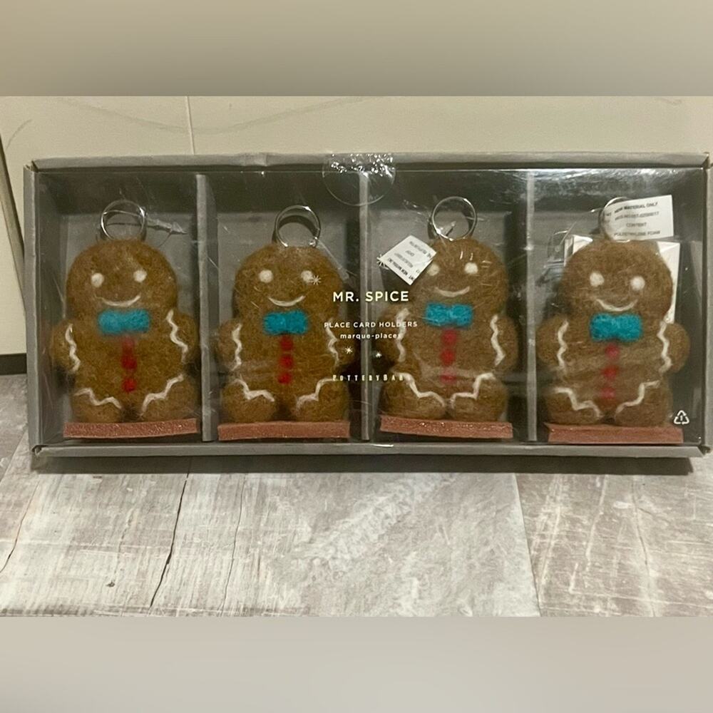 NWT Pottery Barn gingerbread man place card holders